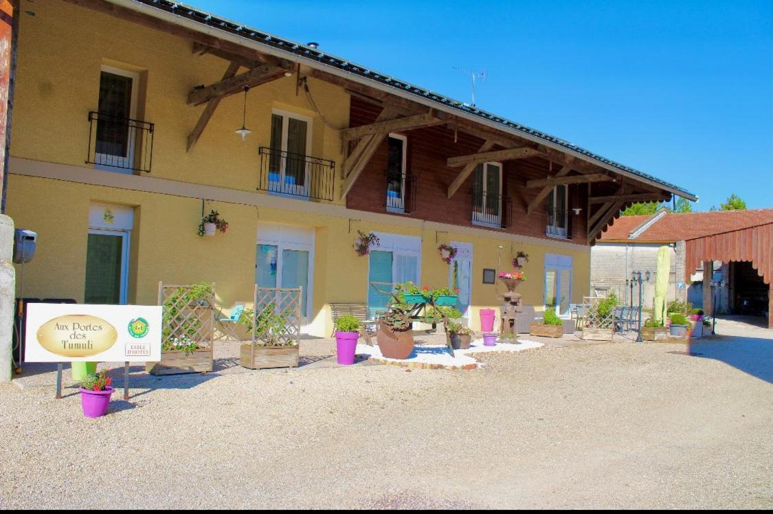 Chambres D'Hotes Aux Portes Des Tumuli Bussy-le-Château Exterior foto